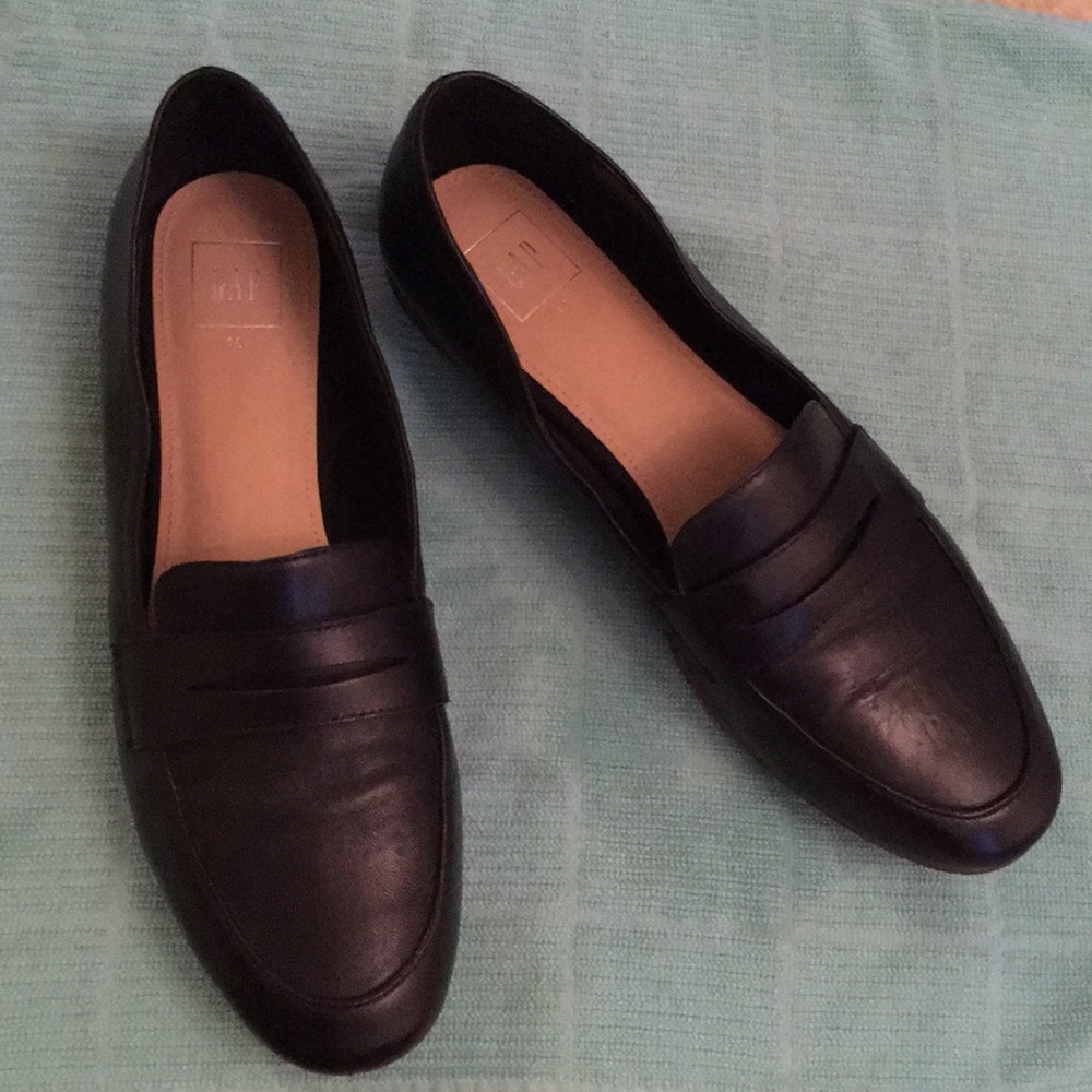 Gap Black Matte Loafers